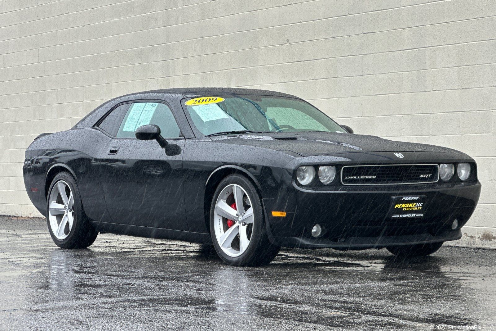 2009 Dodge Challenger SRT8 RWD