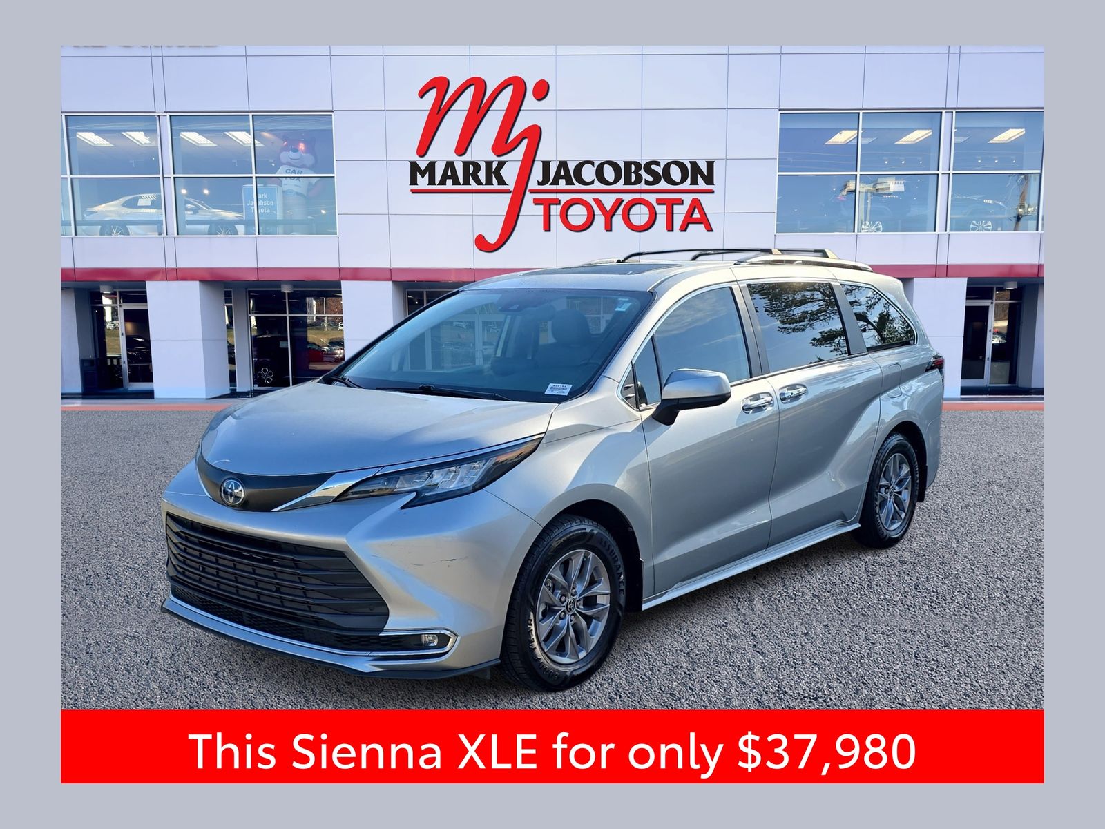 2023 Toyota Sienna XLE 7-Passenger FWD