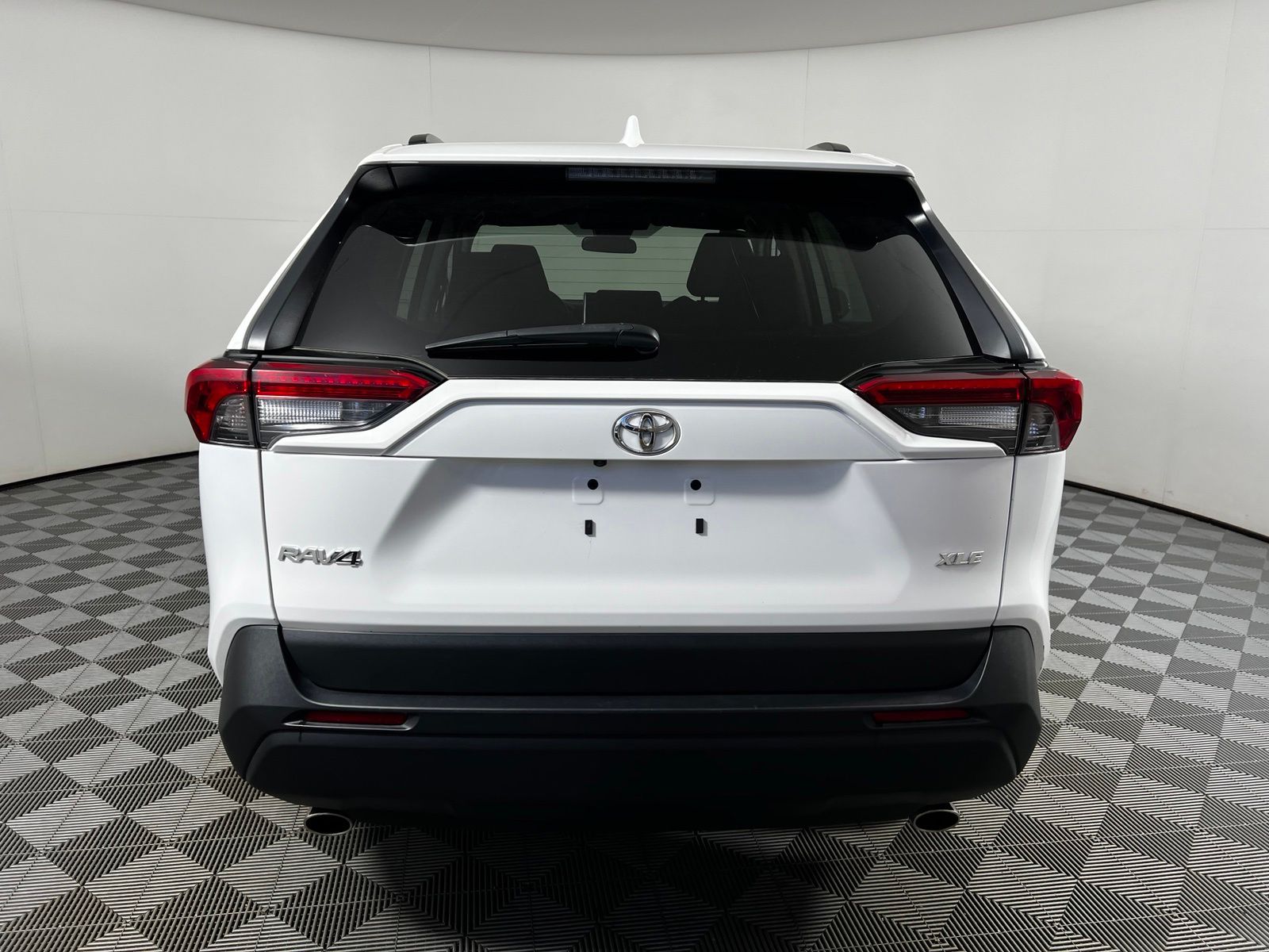 Thumbnail: 2025 Toyota RAV4 - 6