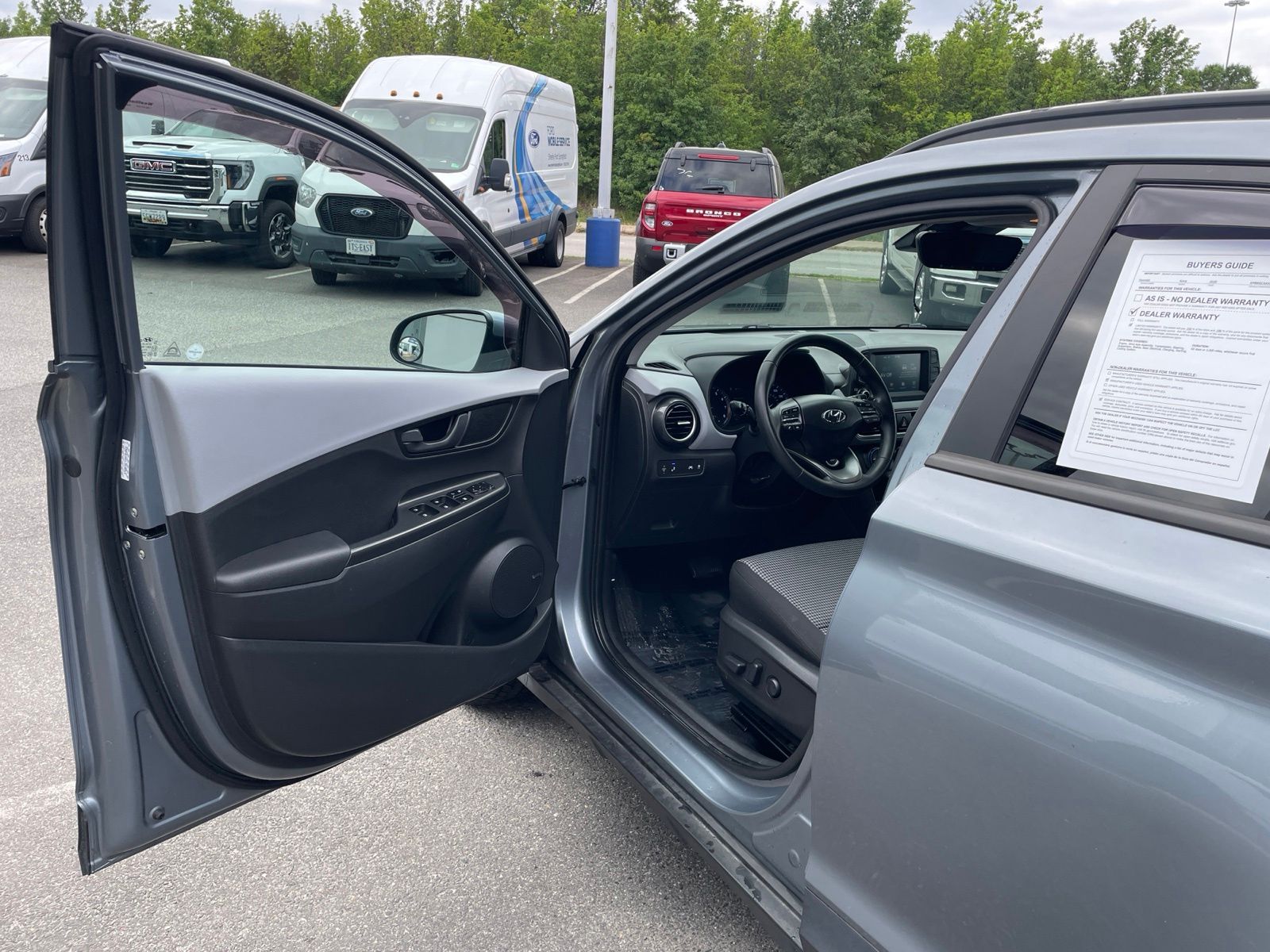 Used 2020 Silver Hyundai SEL Plus image 11