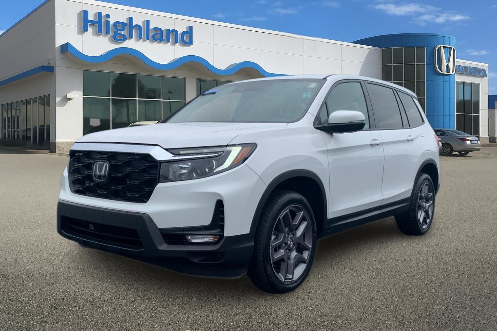 Platinum White Pearl 2023 Honda Passport SUV / Crossover All-Wheel Drive 9-Speed Automatic