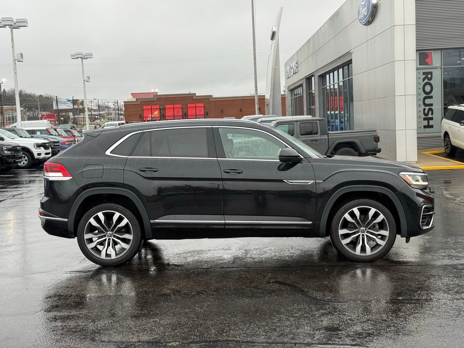 View vehicle photo 2