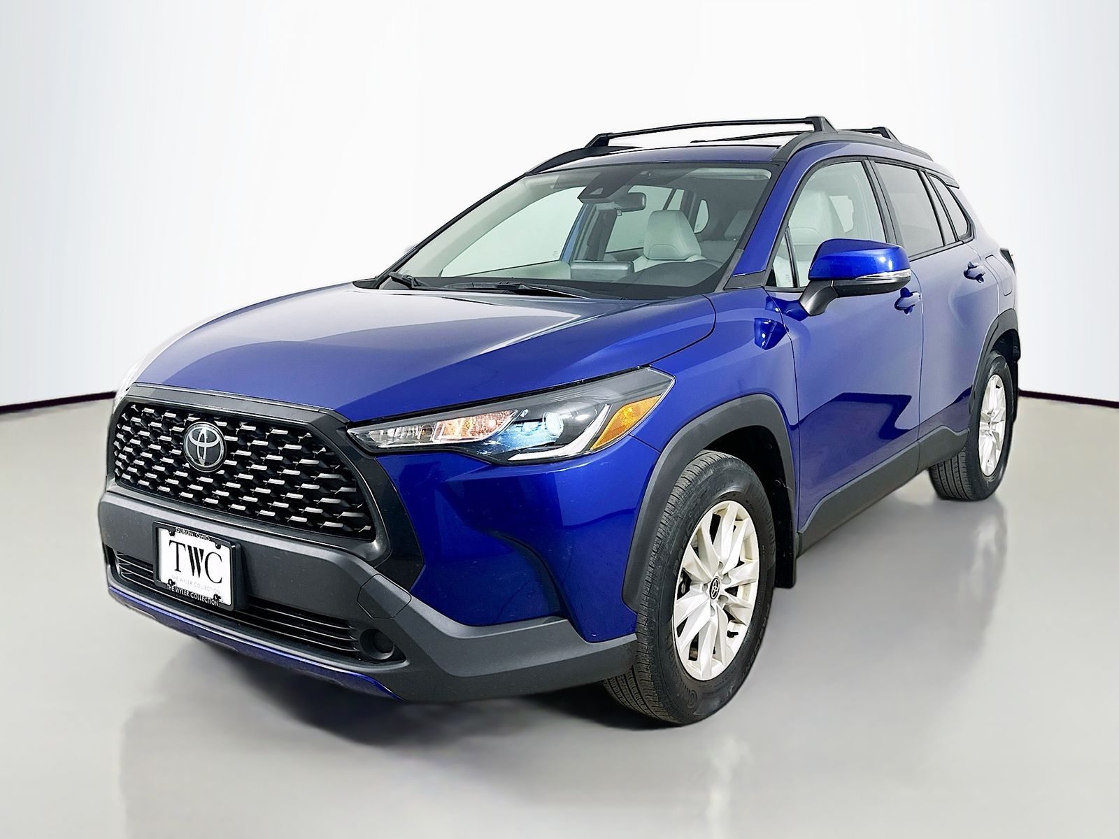 Blue Crush Metallic 2022 Toyota Corolla Cross LE AWD SUV / Crossover All-Wheel Drive Continuously Variable Transmission