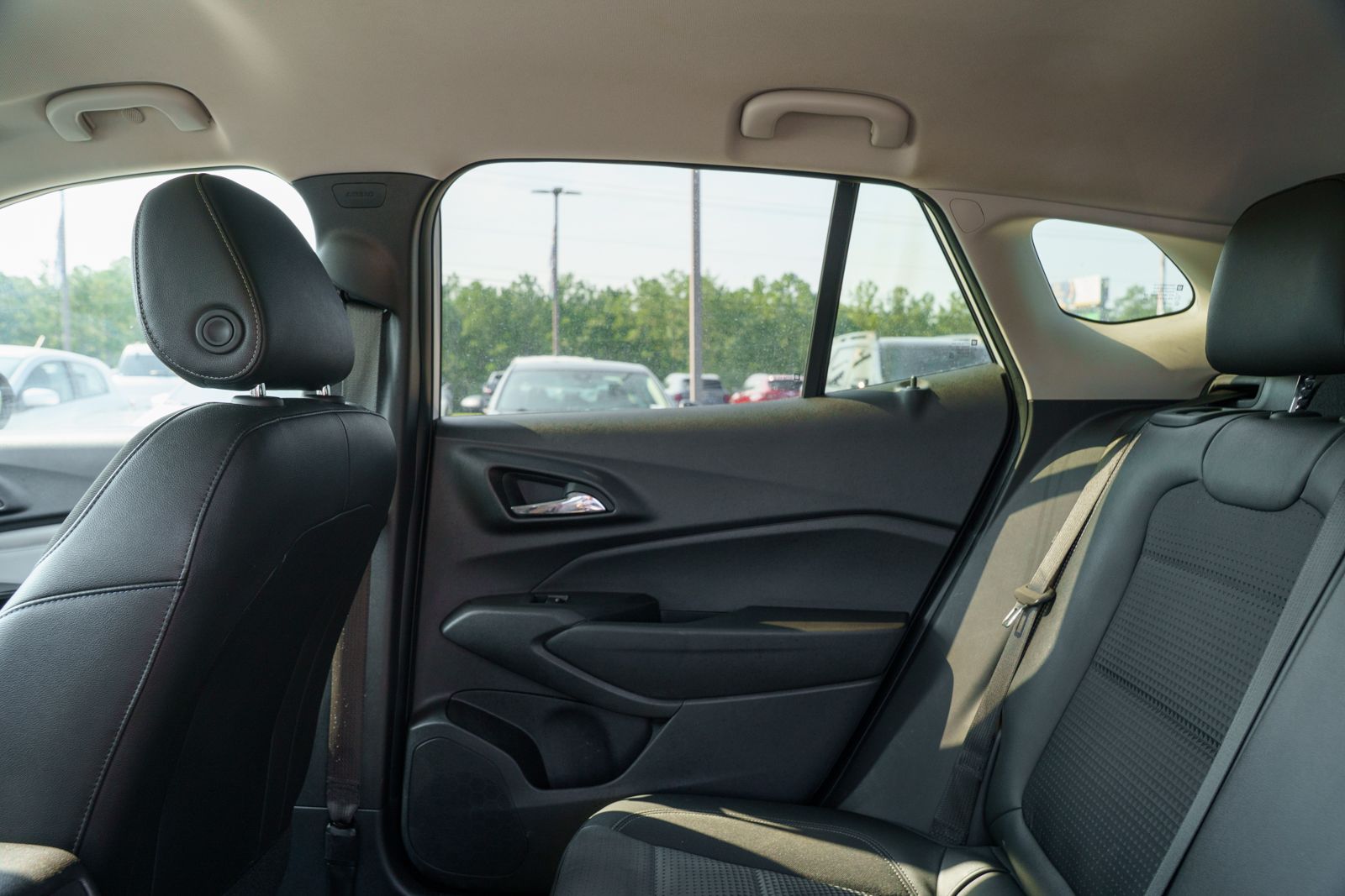 Used 2025 Chevrolet Trax SUV