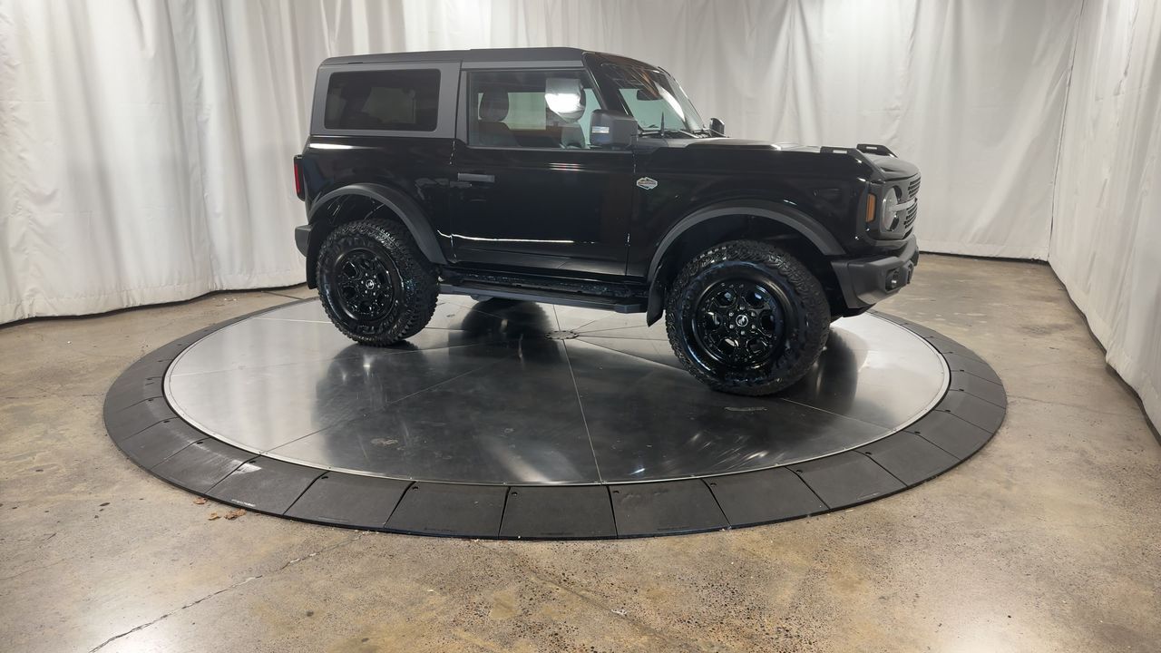 2023 Ford Bronco Badlands photo 3