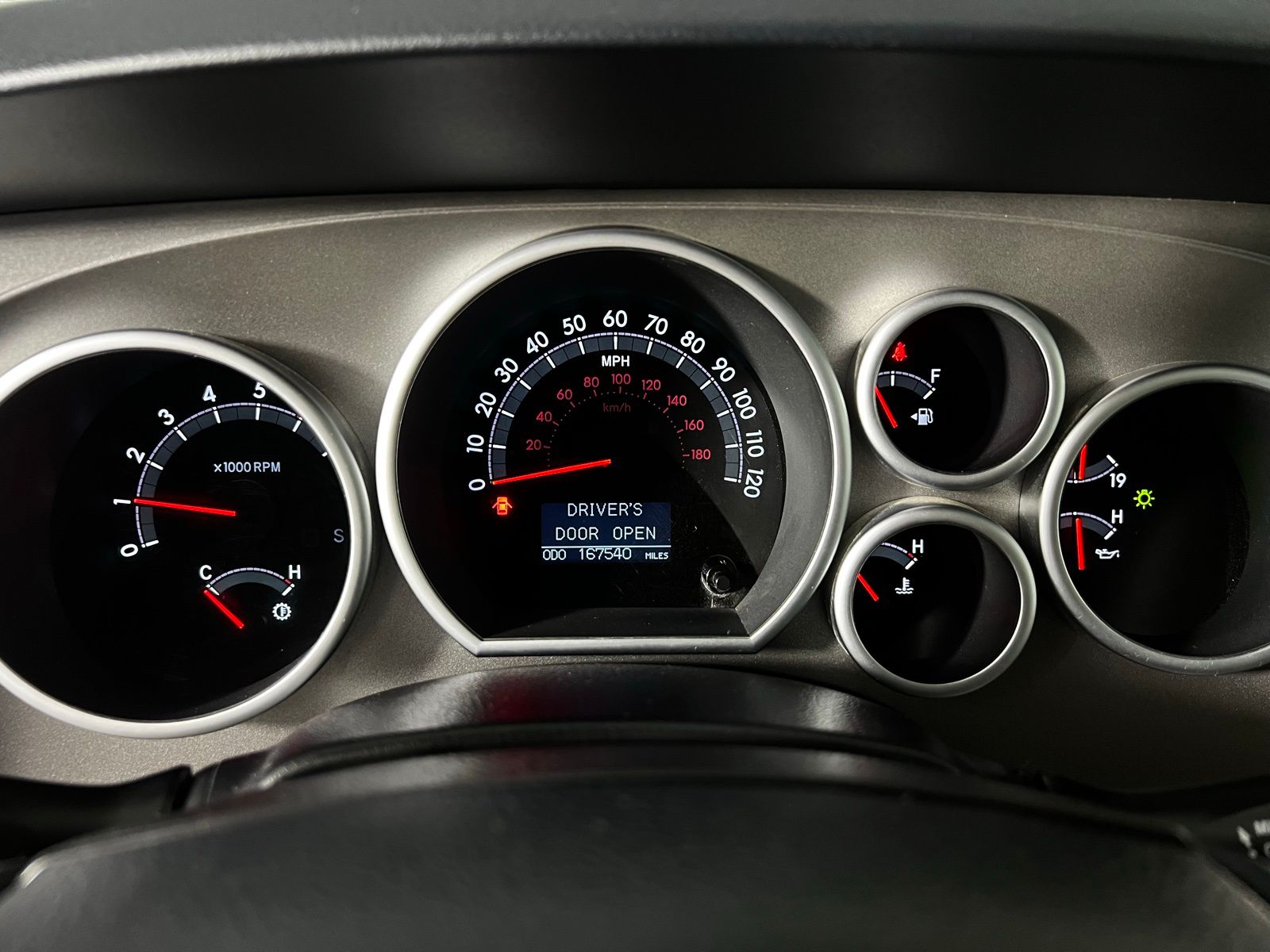 Thumbnail: 2015 Toyota Sequoia - 9