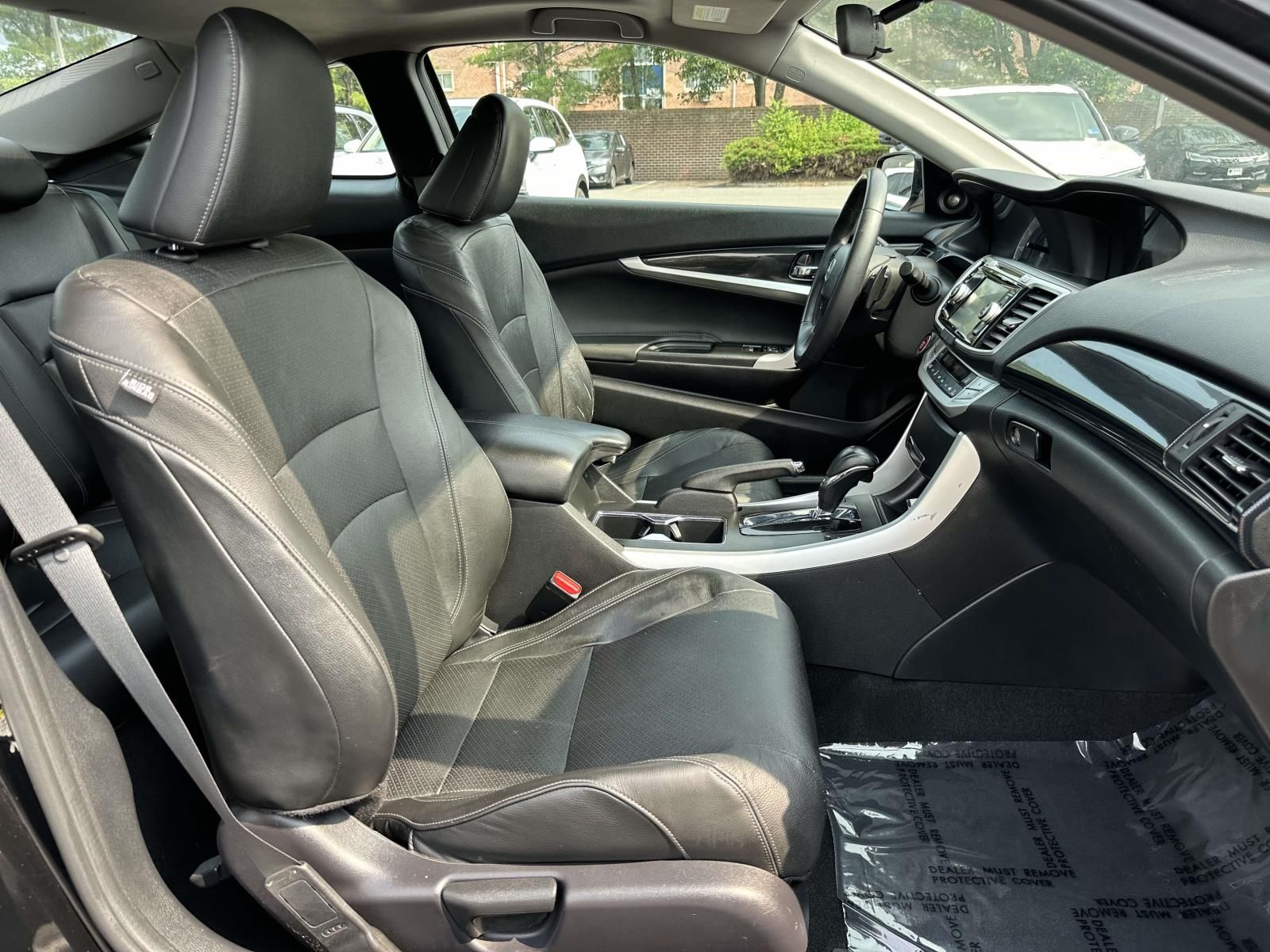 Used 2014 Black Honda EX-L image 33