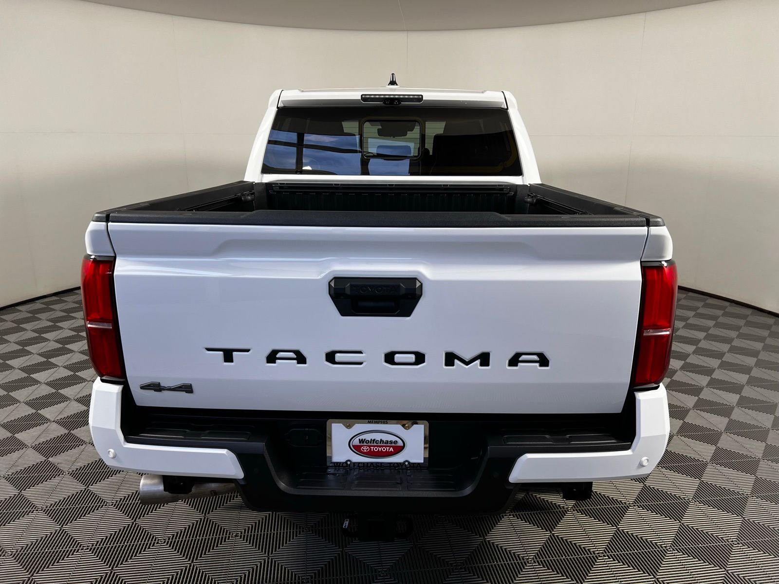 Thumbnail: 2025 Toyota Tacoma - 6