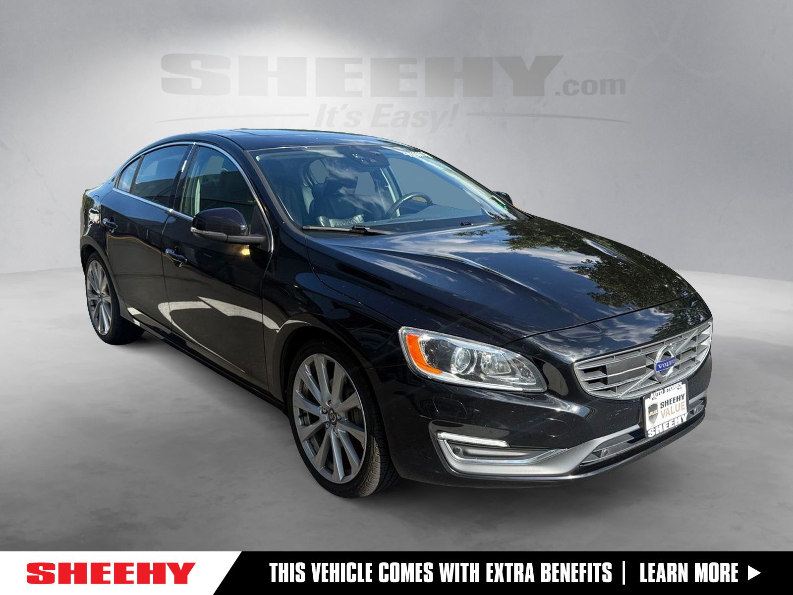 Onyx Black Metallic 2016 Volvo S60 T5 Inscription Platinum AWD Sedan All-Wheel Drive 6-Speed Automatic