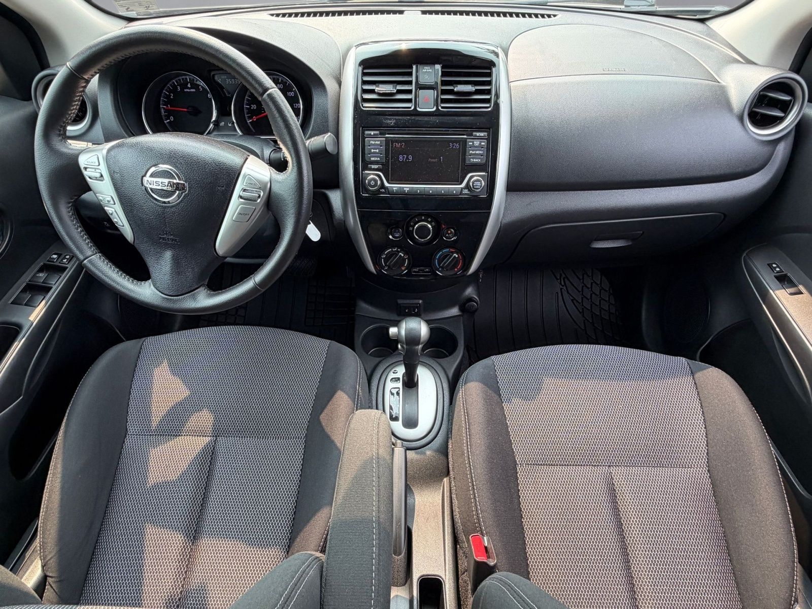 Used 2017 Khaki Nissan 1.6 SV image 3