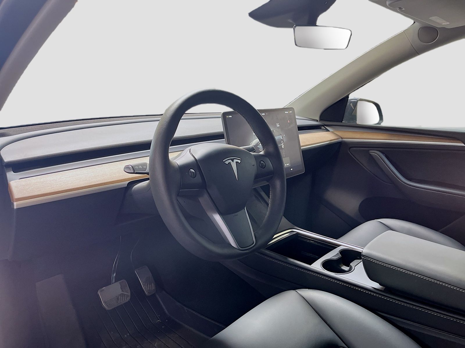 Used 2024 Gray Tesla Long Range image 9
