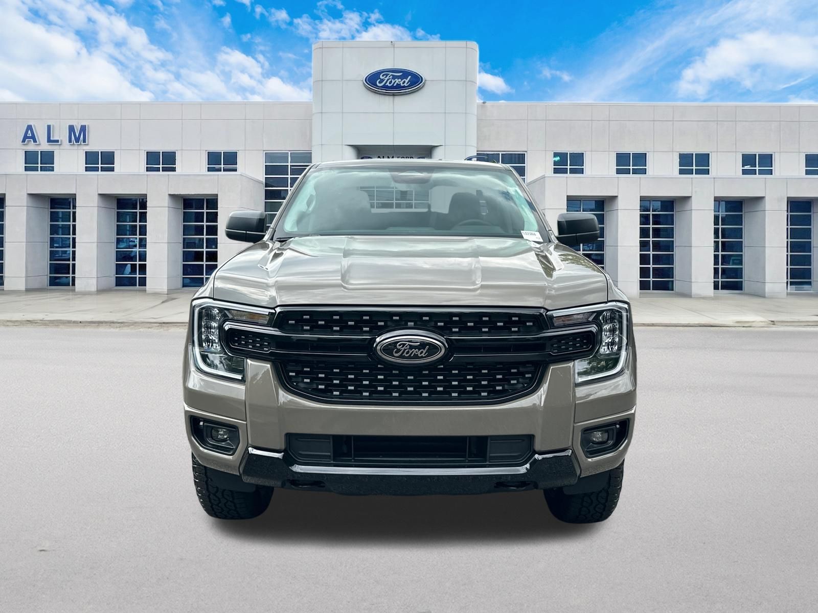 New 2026 Marsh Gray Ford XLT image 2