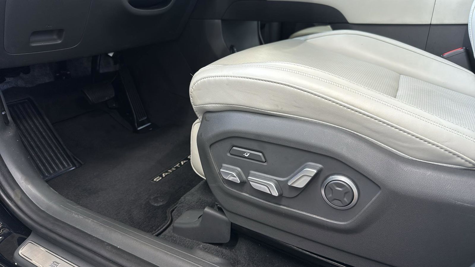 Used Car 2024 Hyundai Santa Fe  Calligraphy For Sale Under $40,000 In Austin, Texas