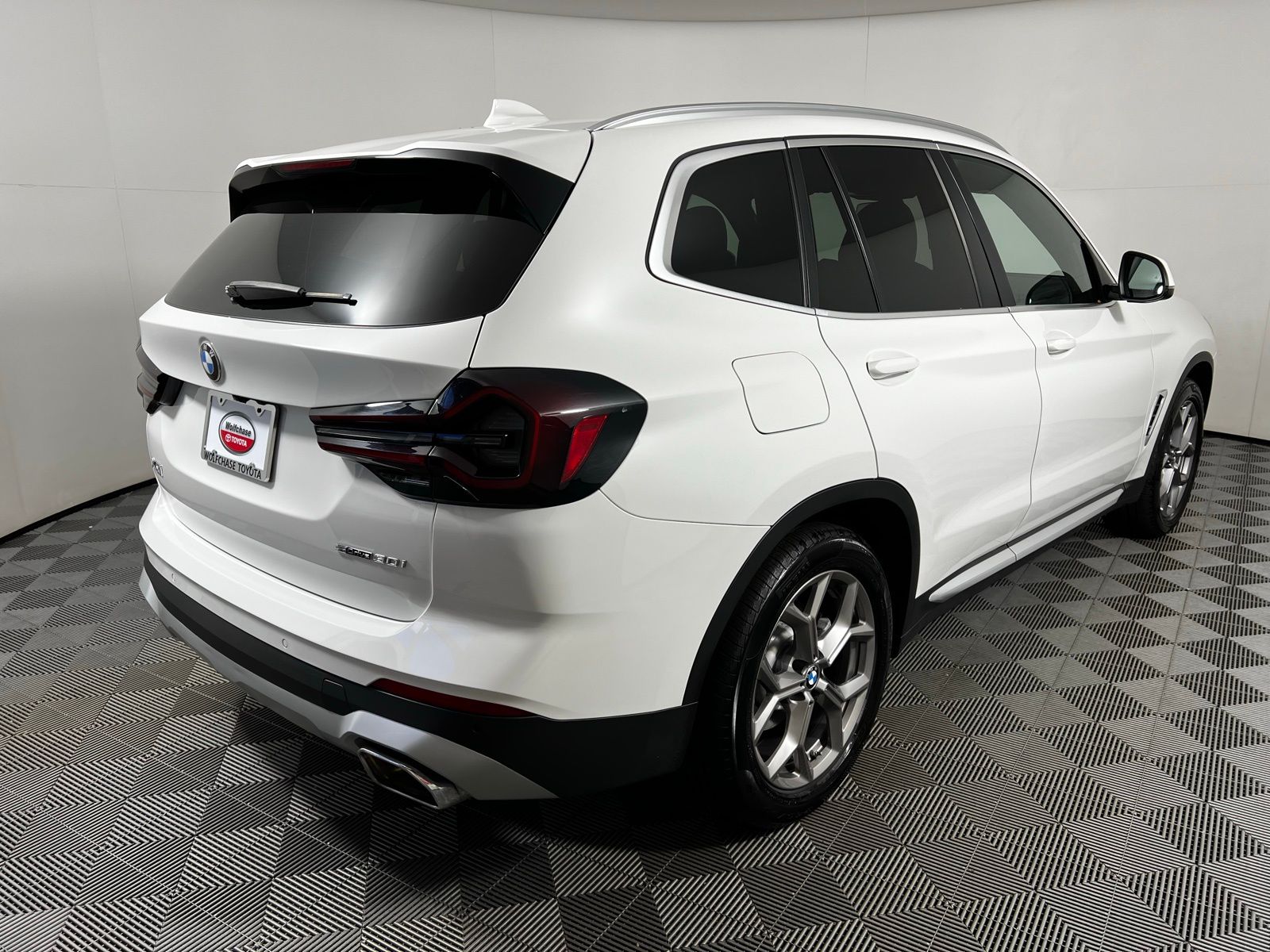 2024 BMW X3 sDrive30i 5