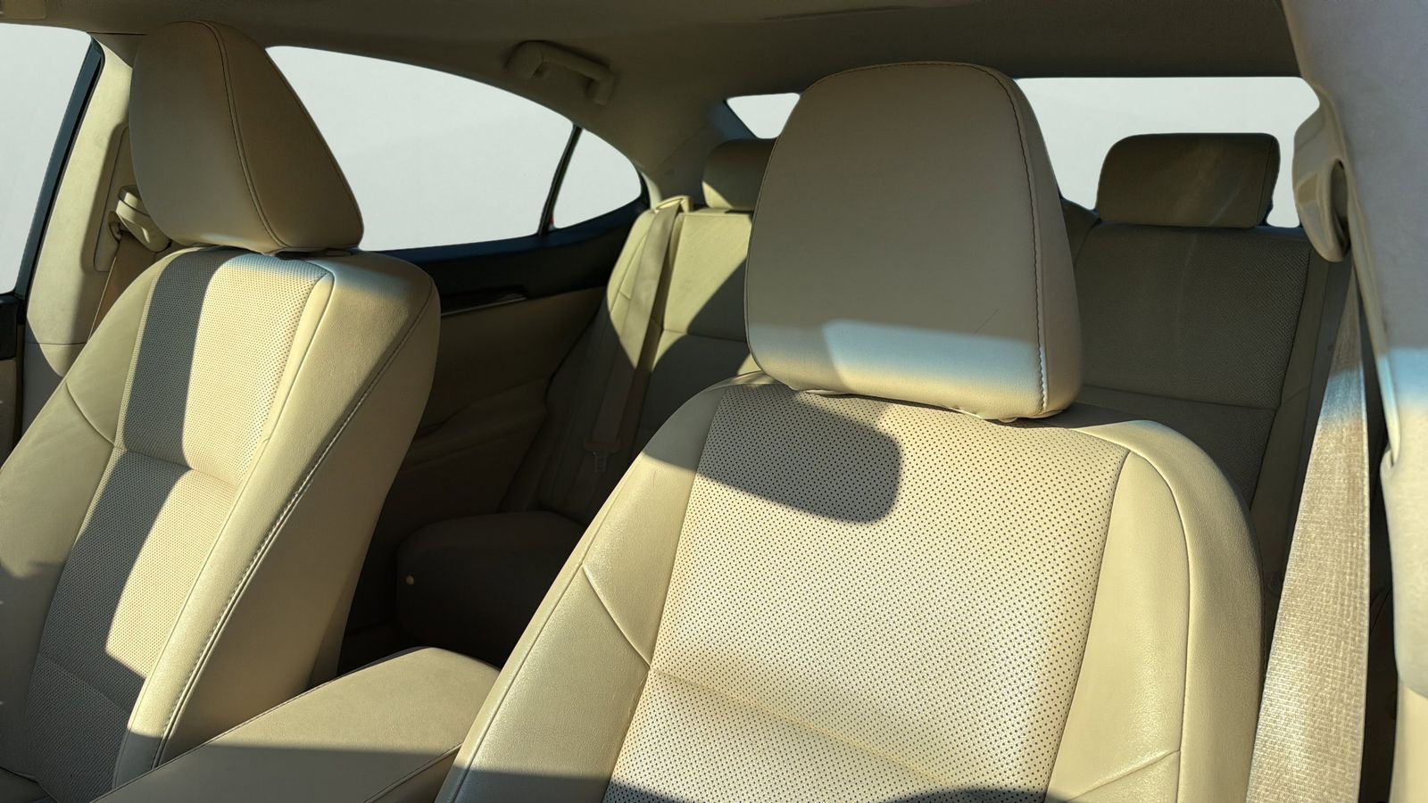 Used Car 2015 Lexus Es  350 For Sale Under $20,000 In Austin, Texas