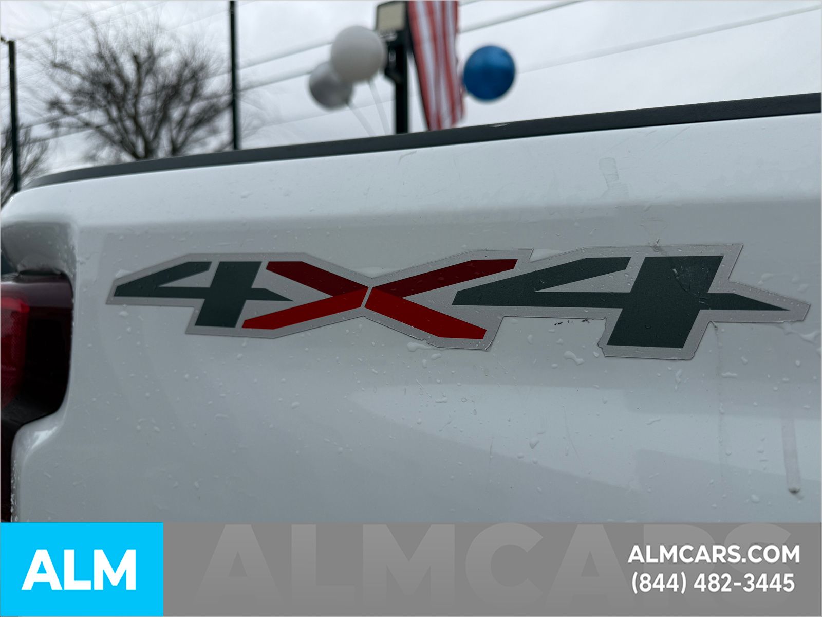 Used 2022 White Chevrolet LT image 6