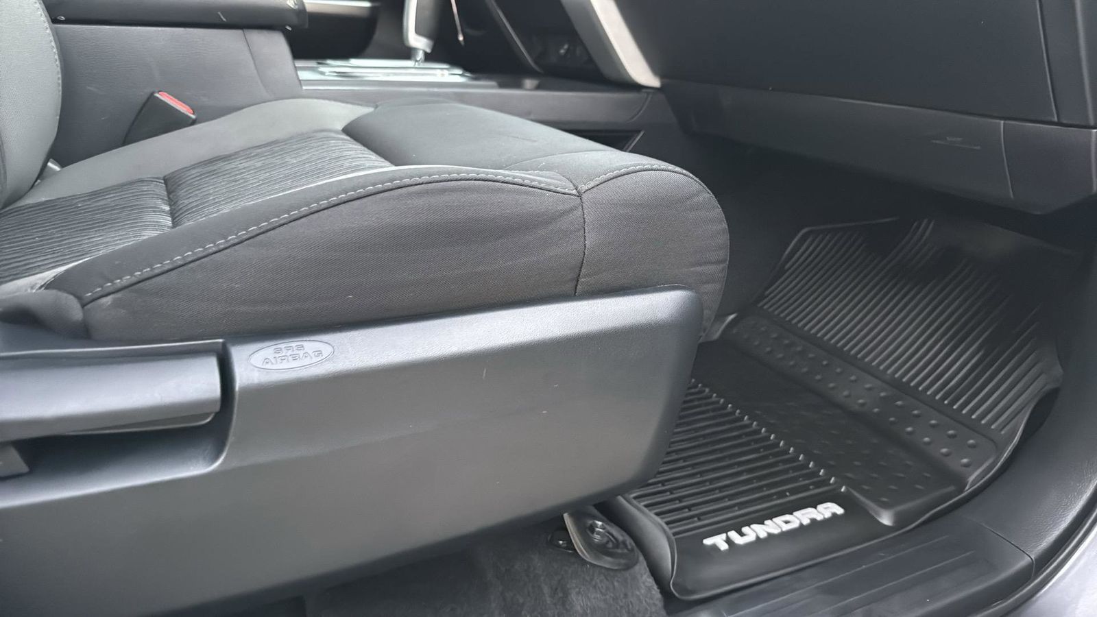 Used Car 2017 Toyota Tundra  Sr5 For Sale Under $30,000 In Austin, Texas