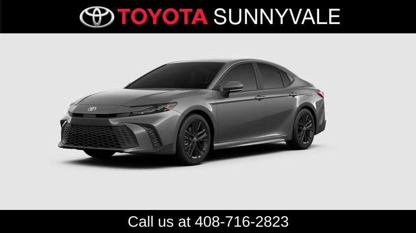 2023 Toyota Camry LE's photo