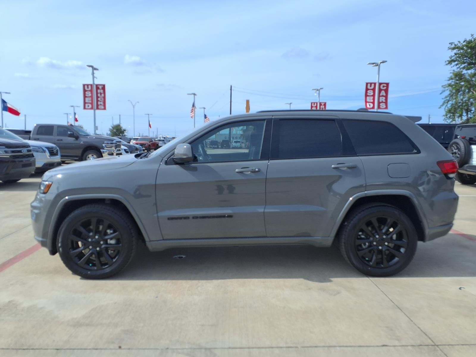 2022 Jeep Grand Cherokee WK Laredo X Gray at Genesis of Spring