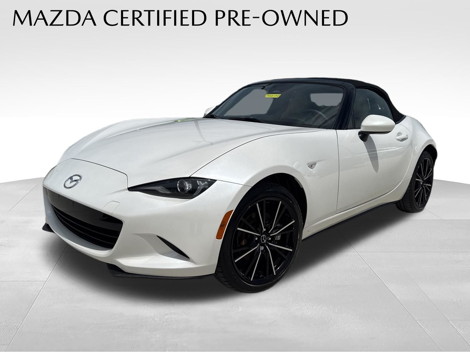 Snowflake White Pearl Mica 2025 Mazda MX-5 Miata Grand Touring RWD Convertible Rear-Wheel Drive 6-Speed Manual