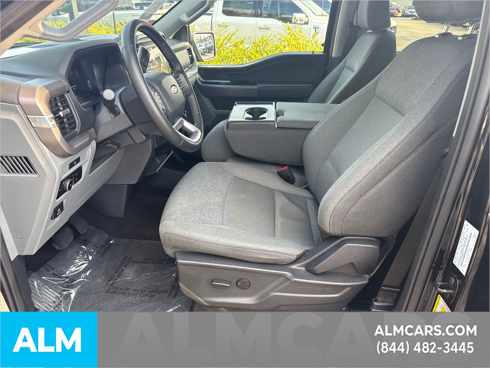 Used 2025 Black Ford XLT image 10