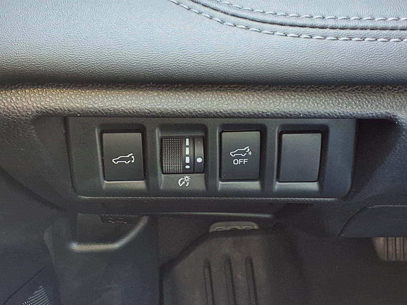 2024 Subaru Outback Touring Black at Toyota of Victoria