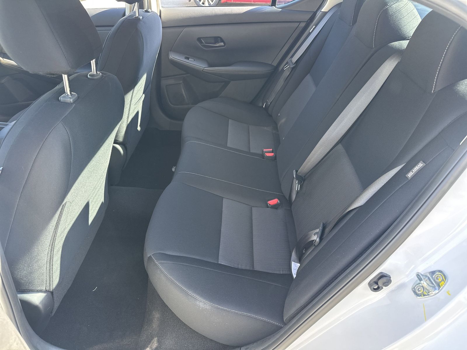 2025 Nissan Sentra SV photo 17