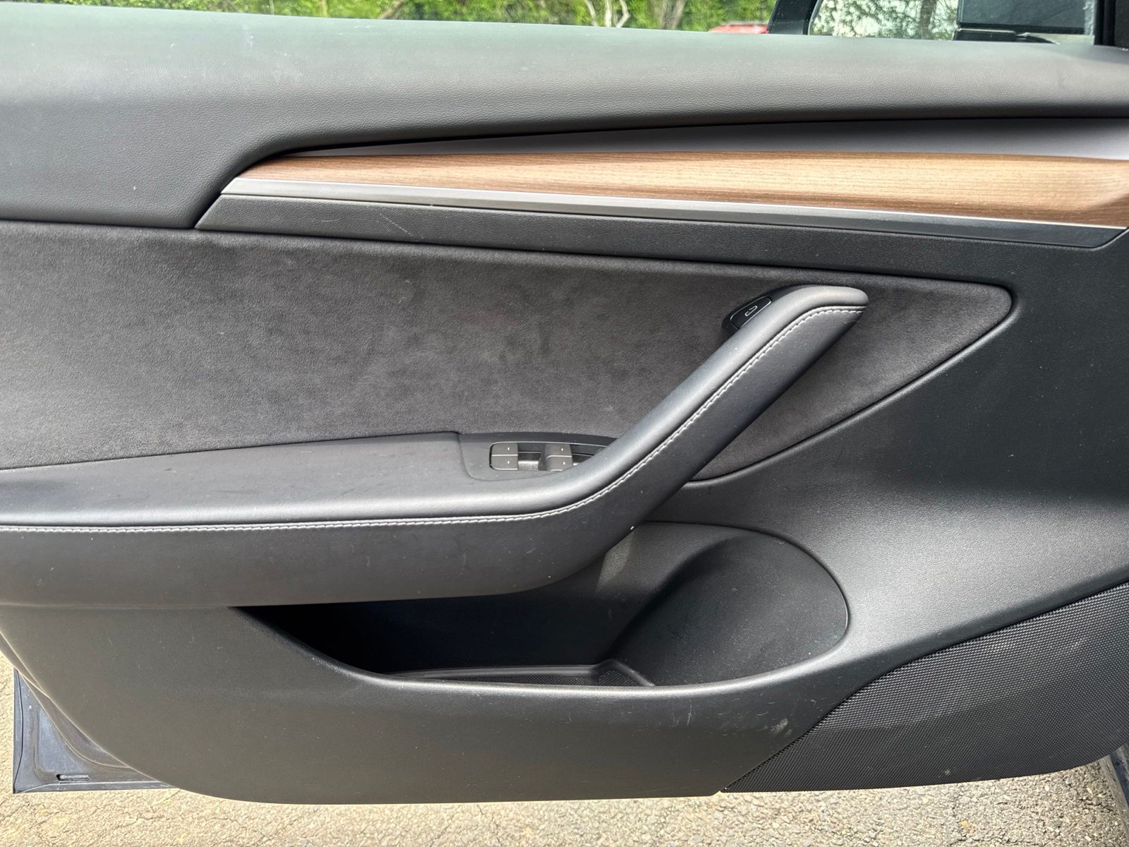 Used 2023 Midnight Silver Metallic Tesla Base image 22