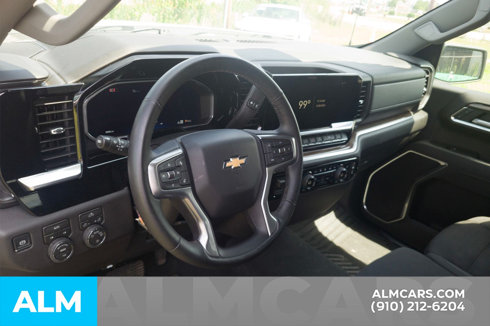 Used 2026 Summit White Chevrolet LT image 15