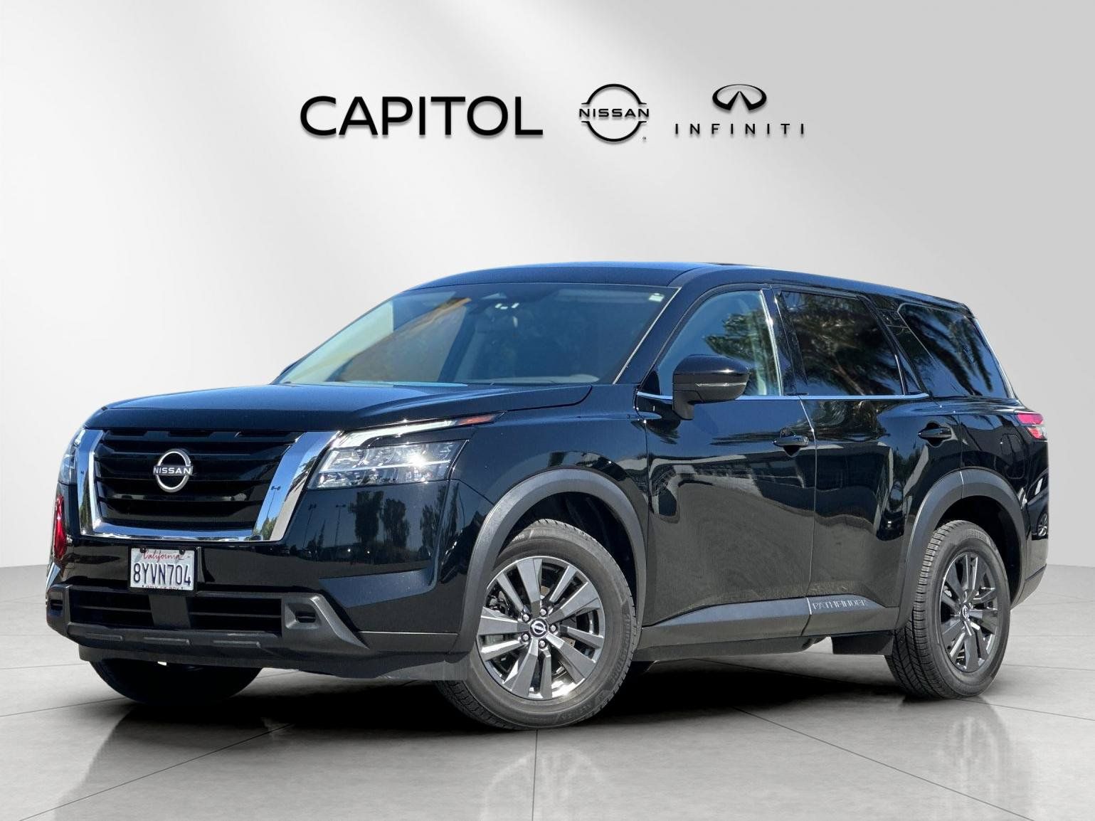 2022 Nissan Pathfinder S