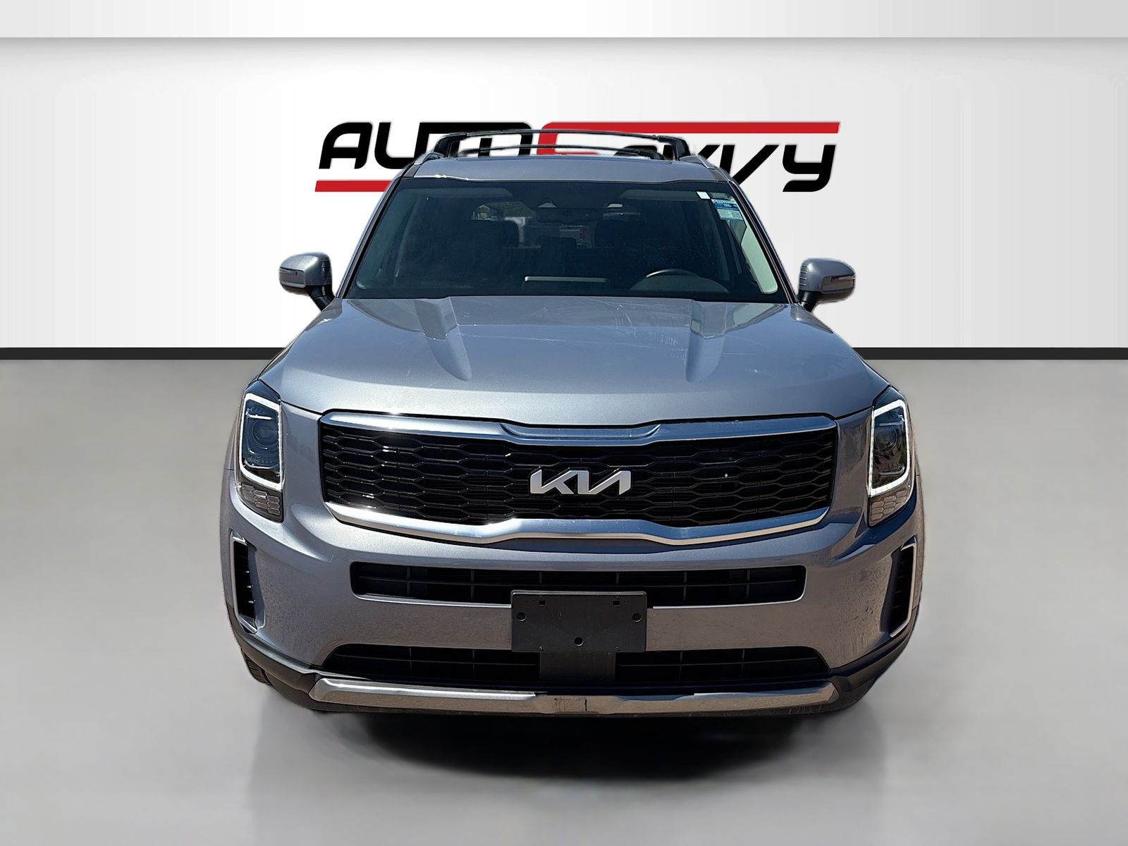 Used 2022 Silver Kia EX image 2