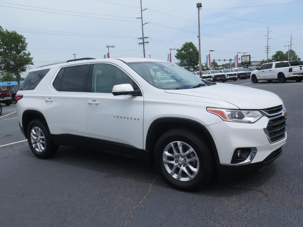 White (Iridescent Pearl Tricoat) 2018 Chevrolet Traverse SUV / Crossover Front-Wheel Drive 9-Speed Automatic