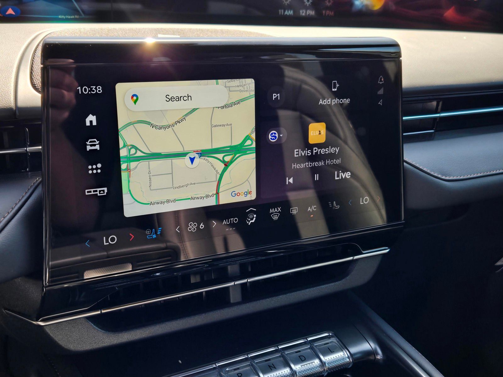 New 2025 Gray Lincoln Premiere image 11