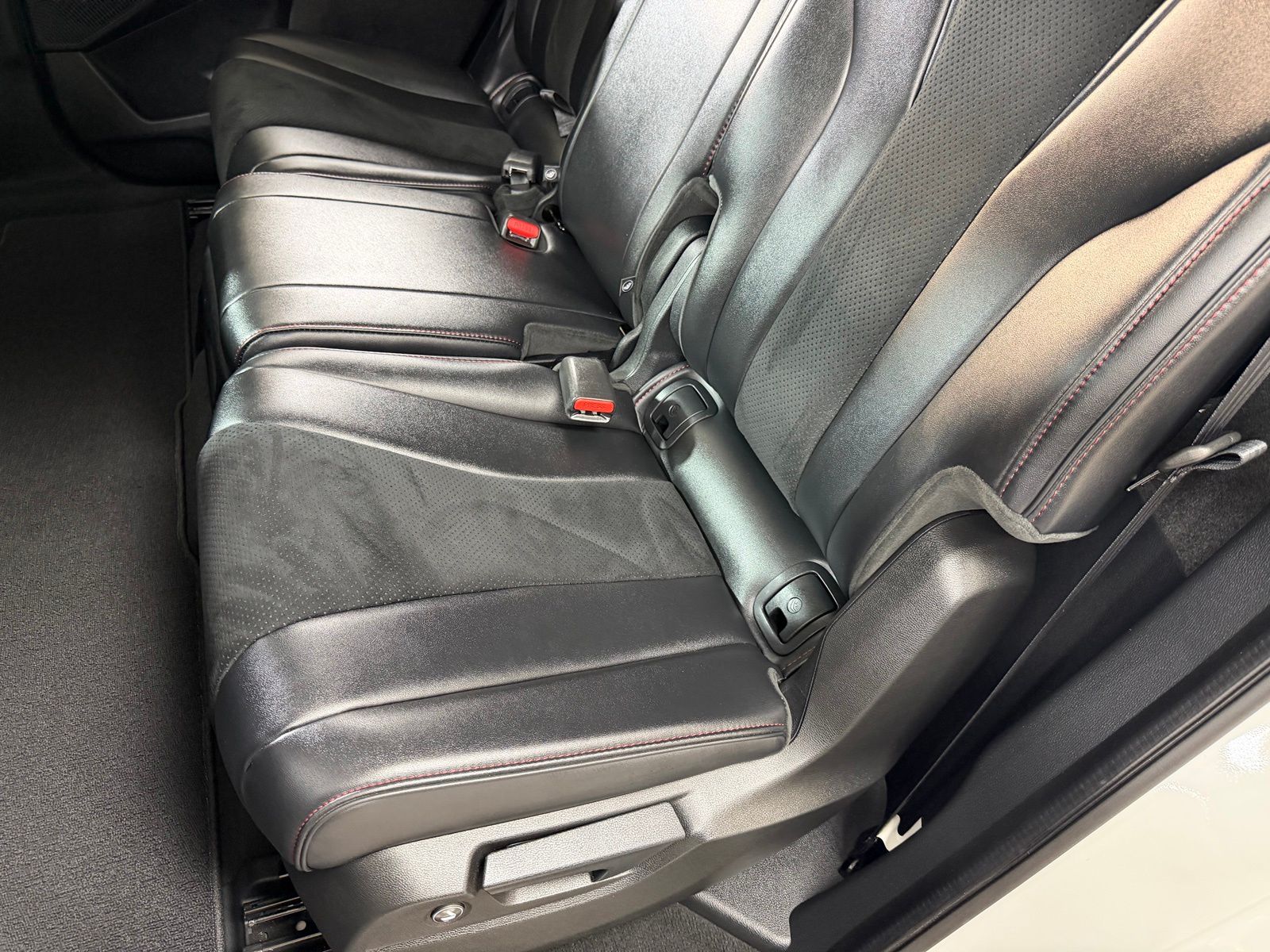 Used 2023  Acura A-Spec image 37