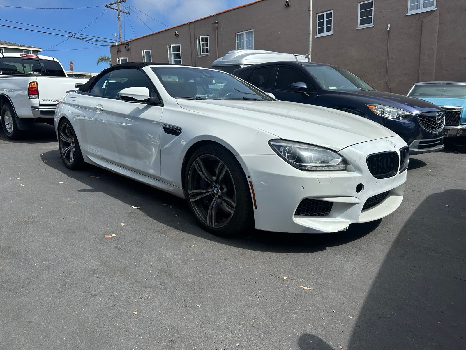 Alpine White 2013 BMW M6 Convertible Rear-Wheel Drive 7-Speed Automatic