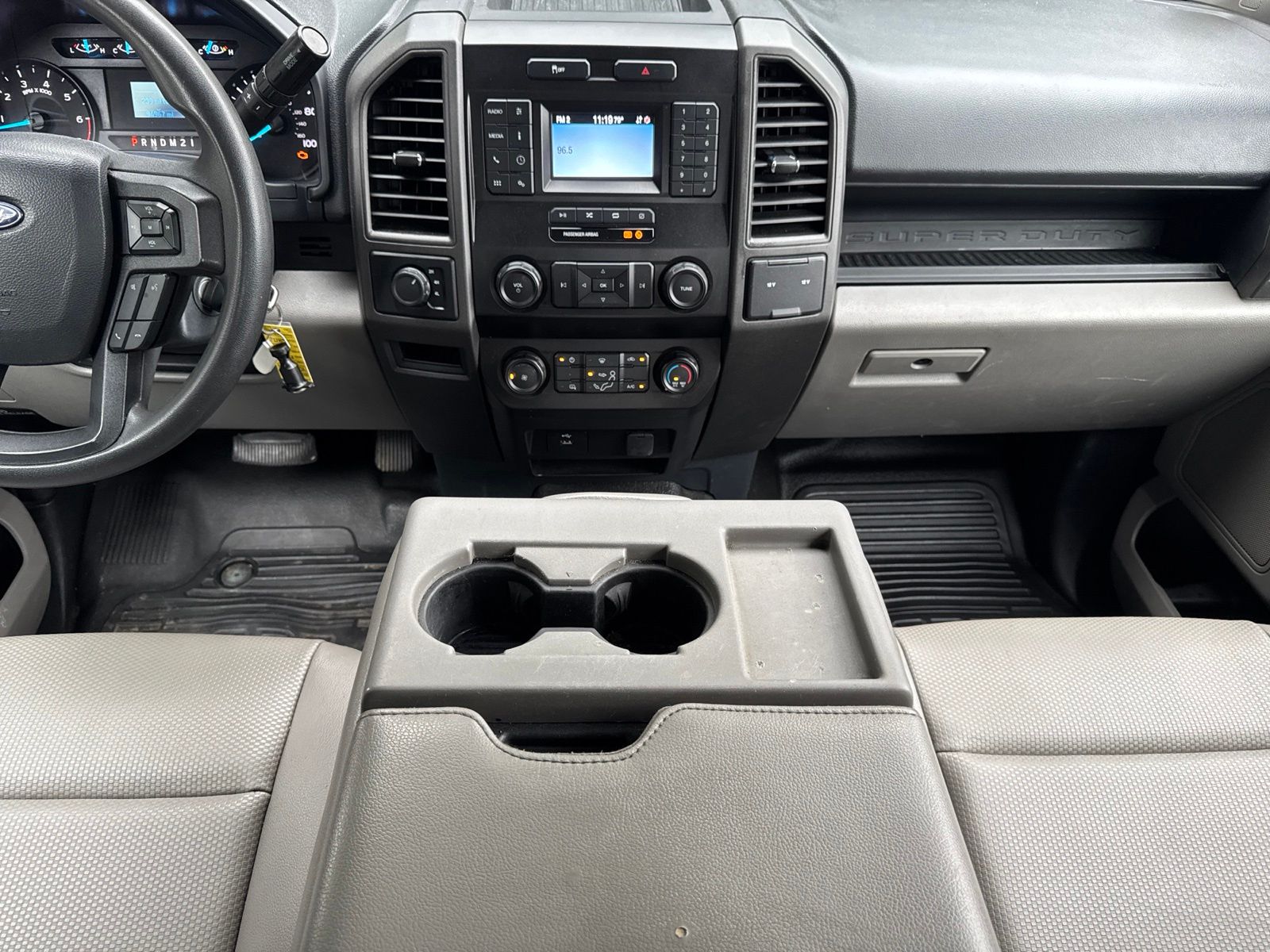 Used 2022 Oxford White Ford XL image 9
