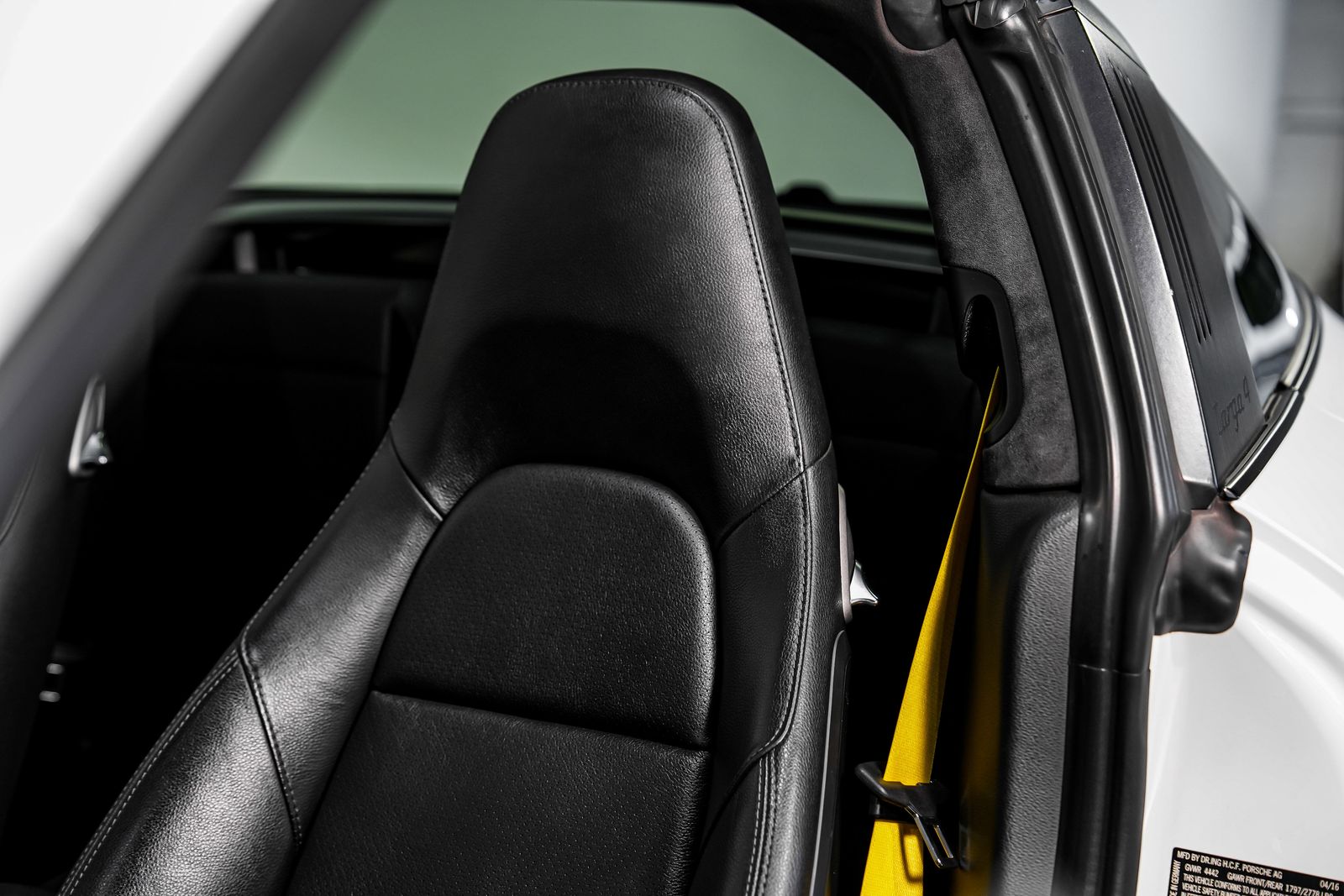 2017 Porsche 911 Targa 4 — photo 21