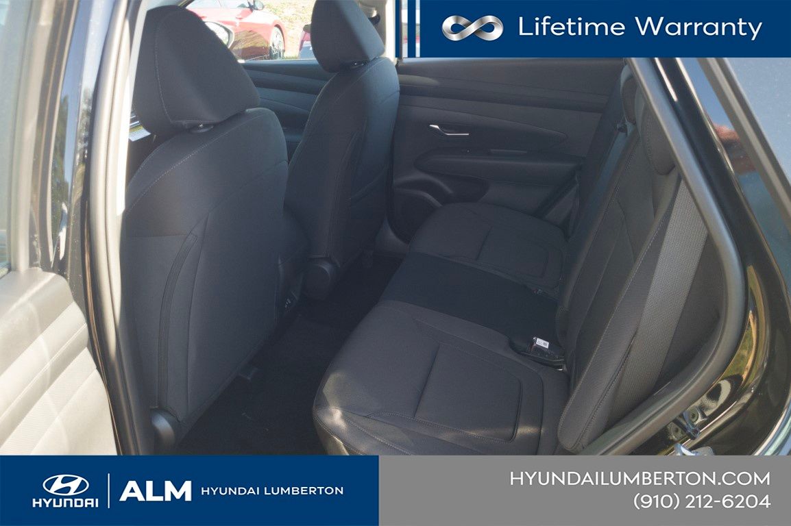 New 2026 Phantom Black Hyundai SE FWD image 15
