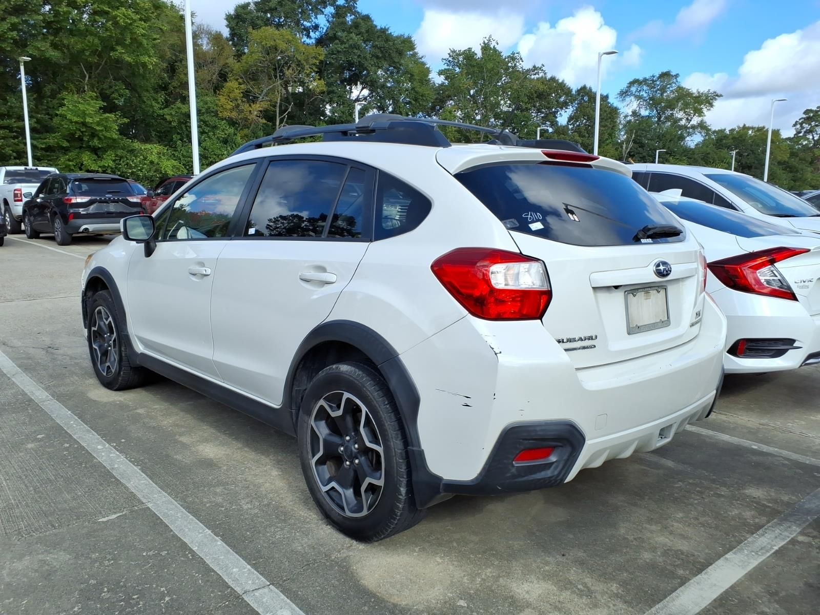 2015 Subaru XV Crosstrek 2.0i Premium White at AutoSavvy Houston Northwest