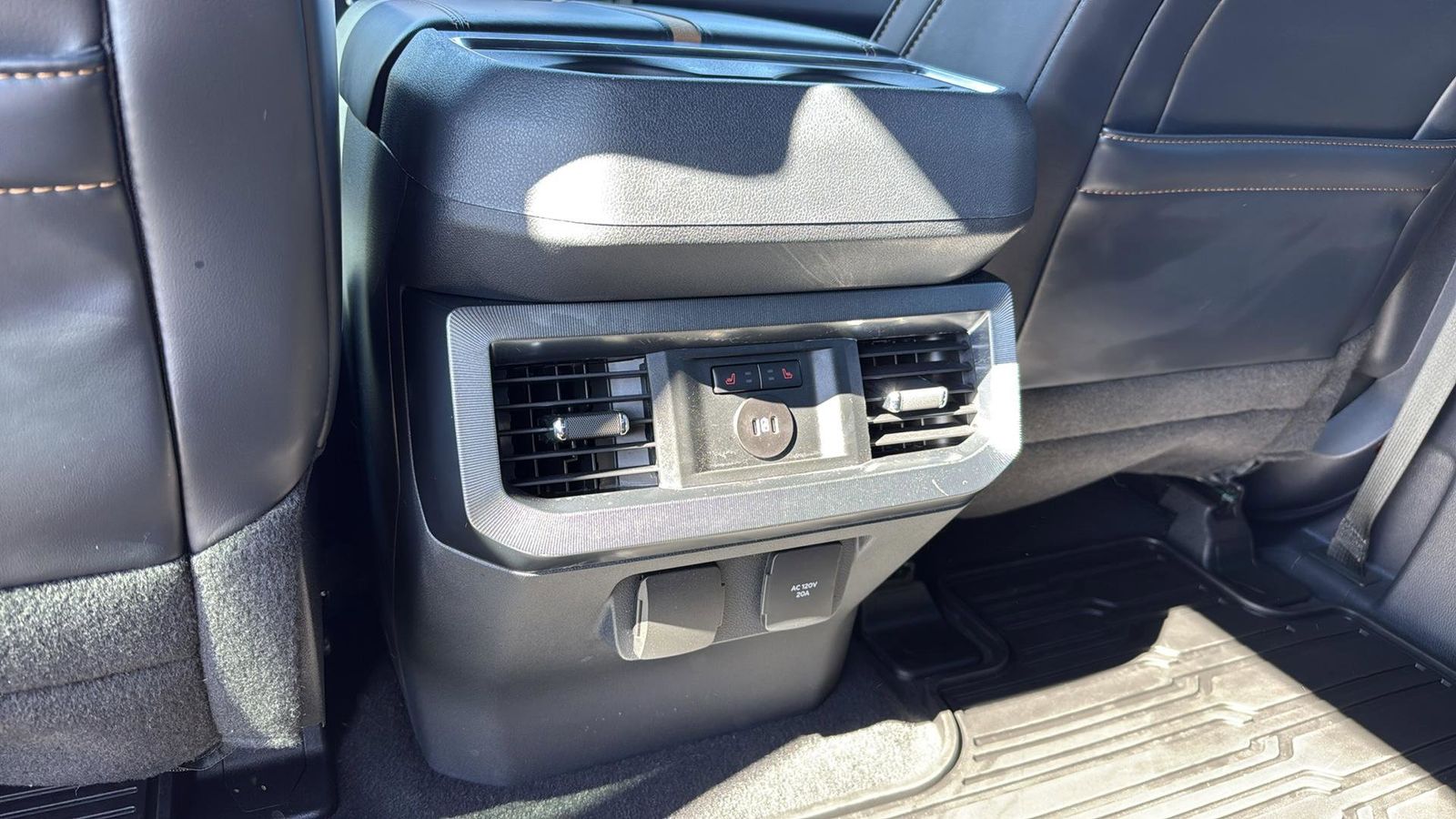 Used Car 2024 Ford F-250sd  Platinum For Sale Under $90,000 In Austin, Texas