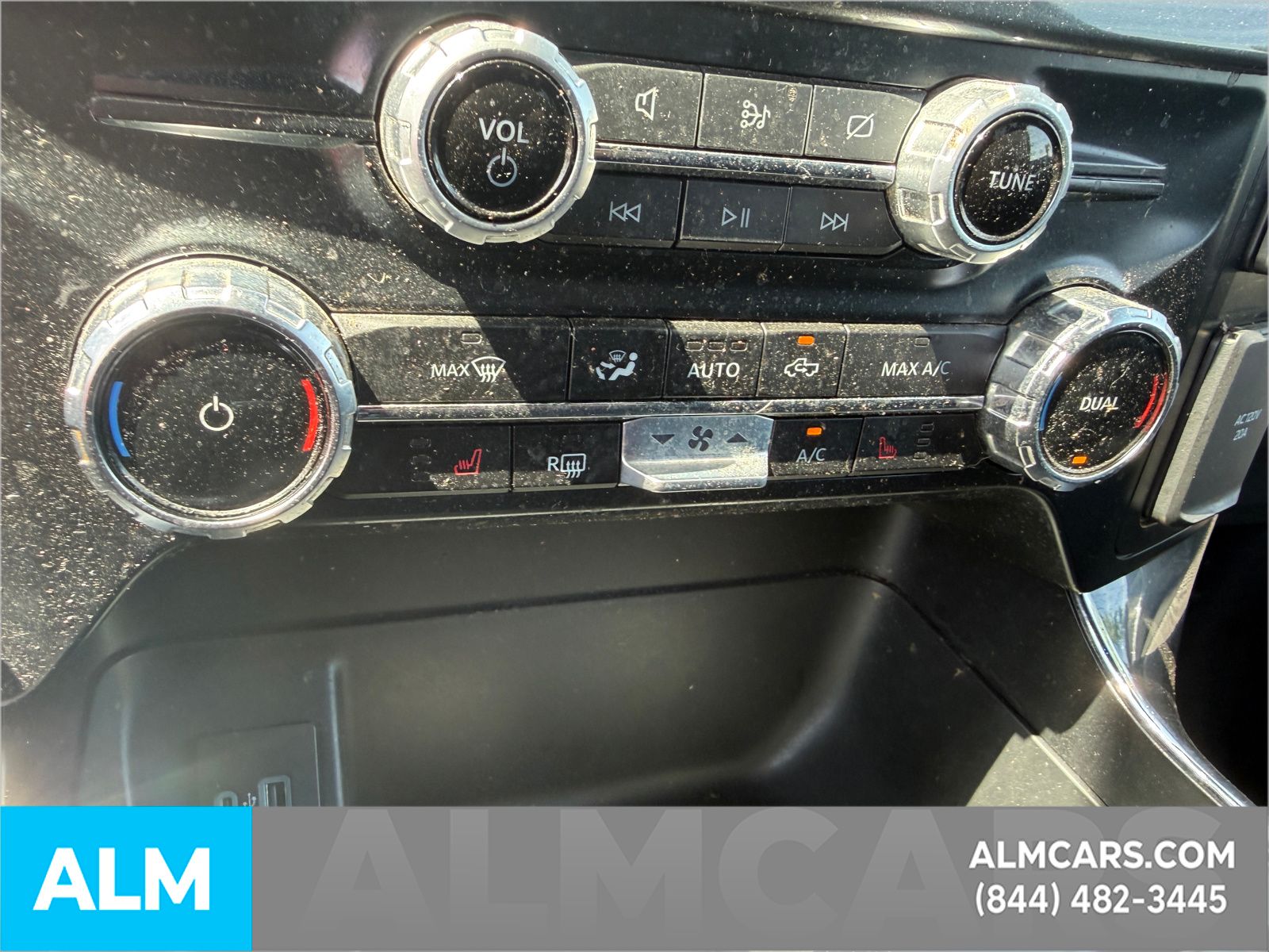 Used 2023 Iconic Silver Metallic Ford XLT image 23