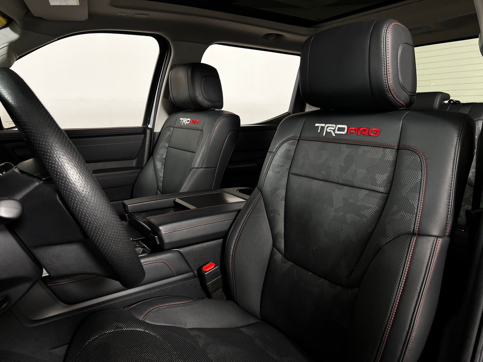 Thumbnail: 2023 Toyota Tundra - 13