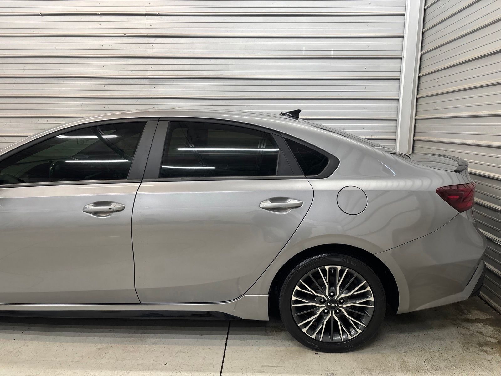 2024 Kia Forte GT-Line - Image 5
