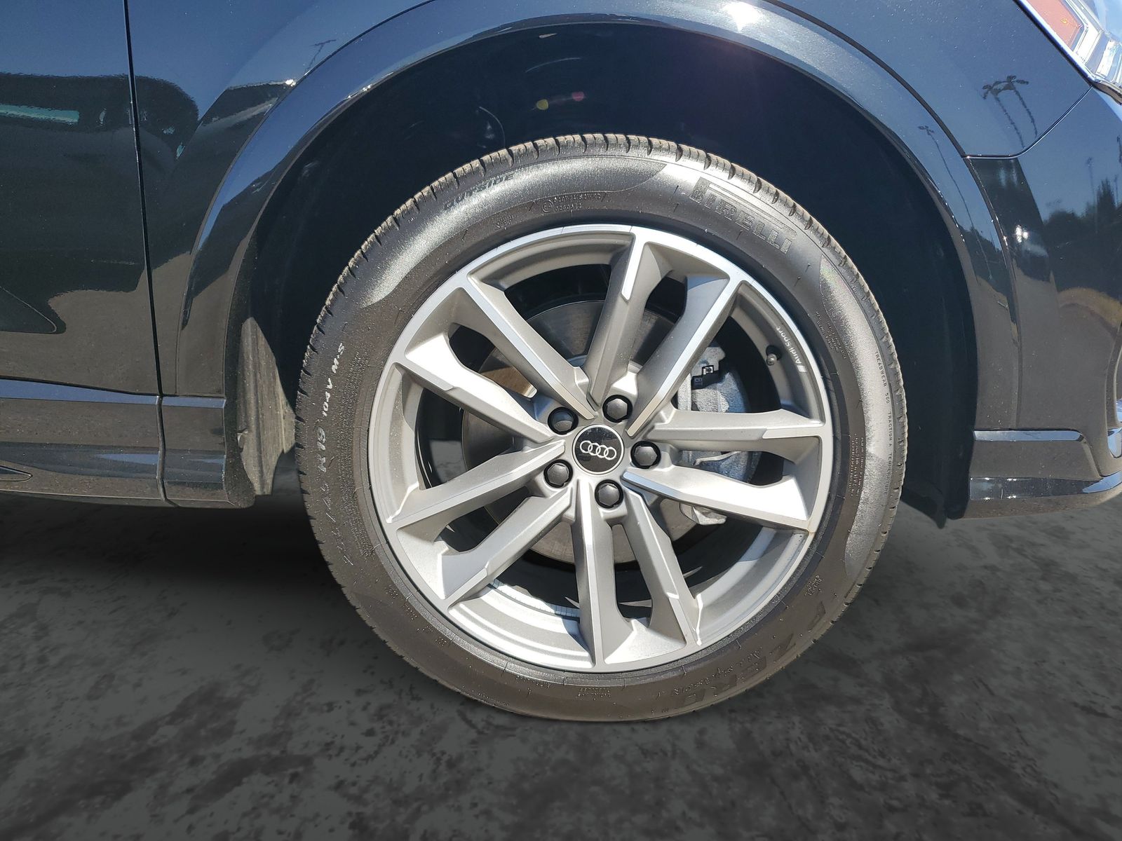 Vehicle photo