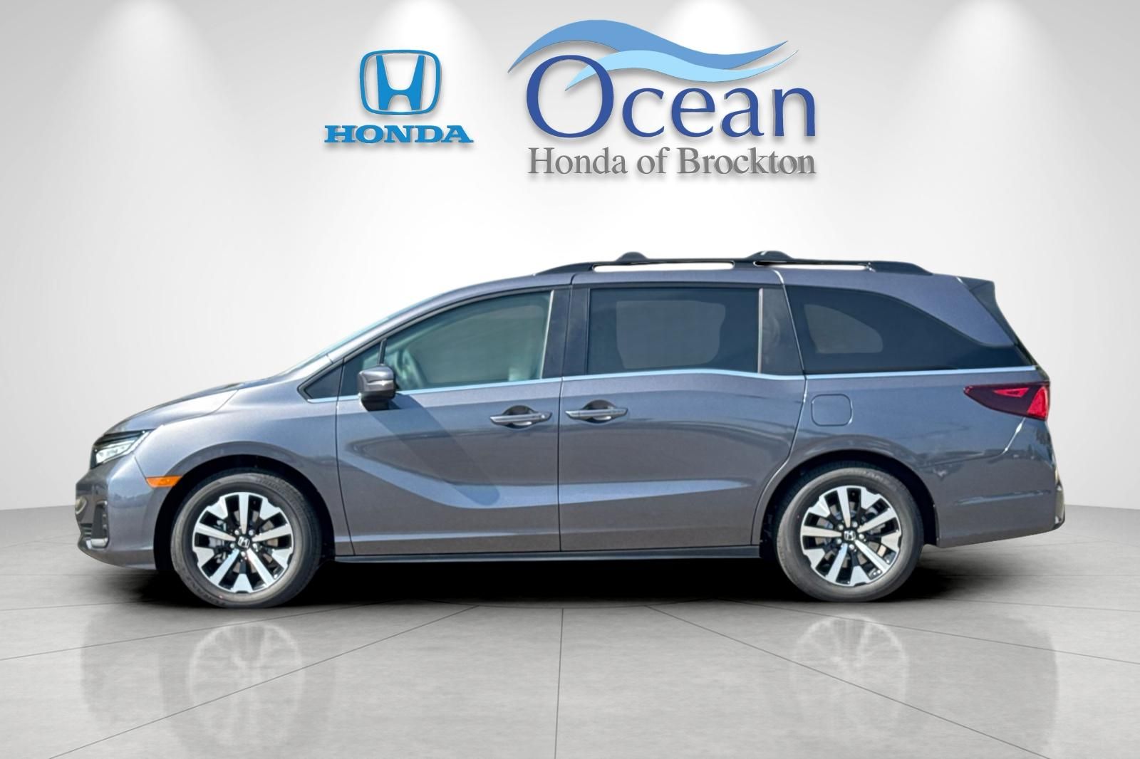 New 2026 Modern Steel Metallic Honda EX-L image 2