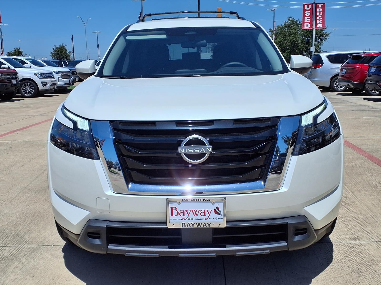 2024 Nissan Pathfinder SV White at Westside Lexus