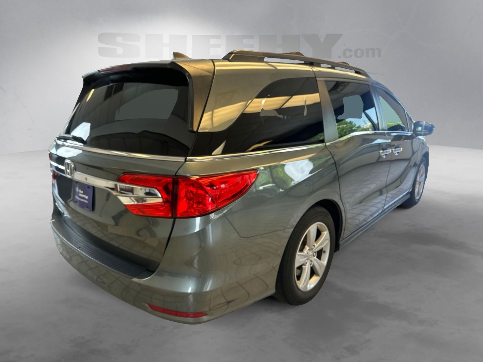 Used 2018 Forest Mist Metallic Honda EX-L image 12