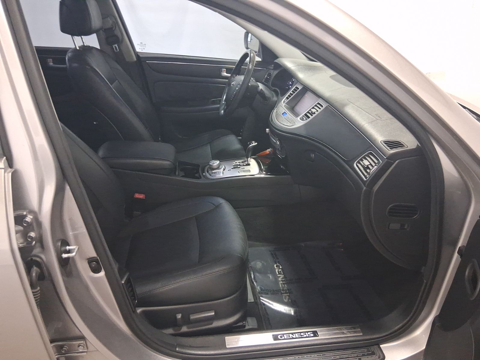 Used Car 2012 Hyundai Genesis  5.0 For Sale Under $10,000 In Austin, Texas