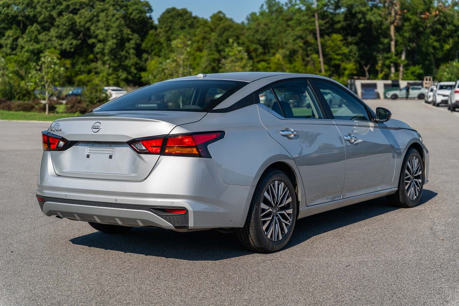 Used 2025 Nissan Altima Sedan