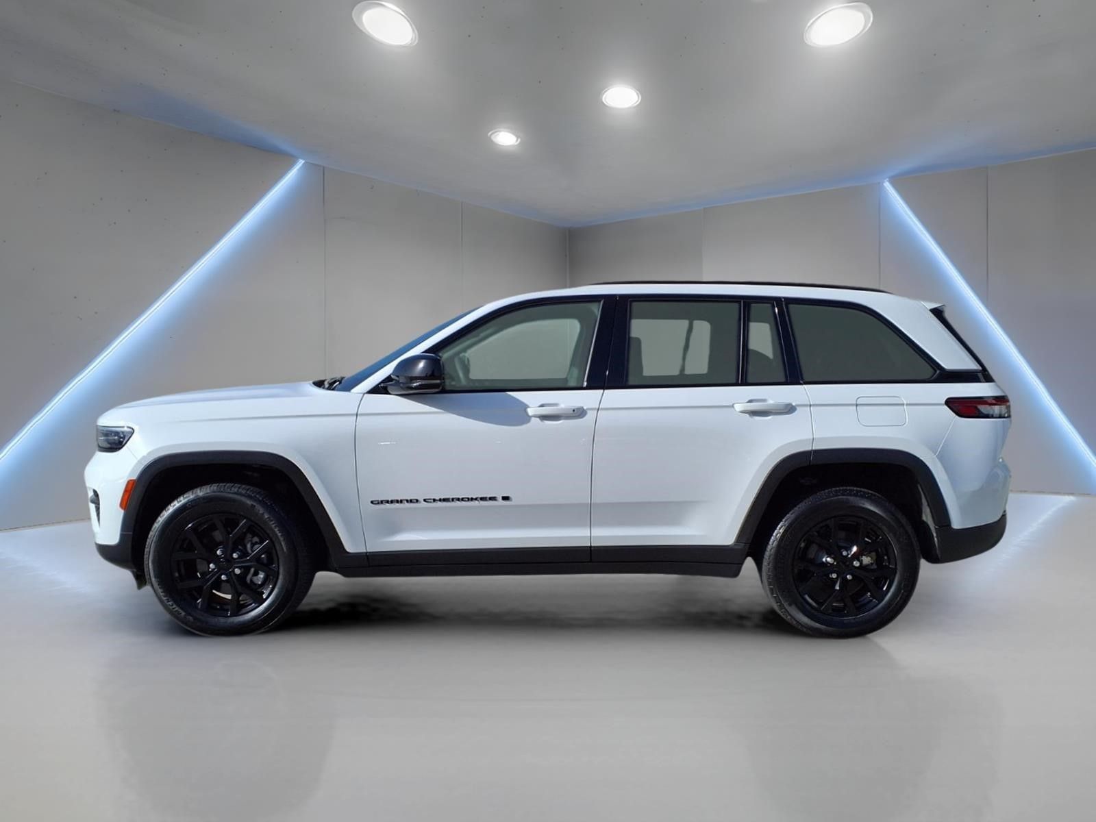 2024 Jeep Grand Cherokee Altitude X White at Bayway Chrysler Dodge Jeep Ram